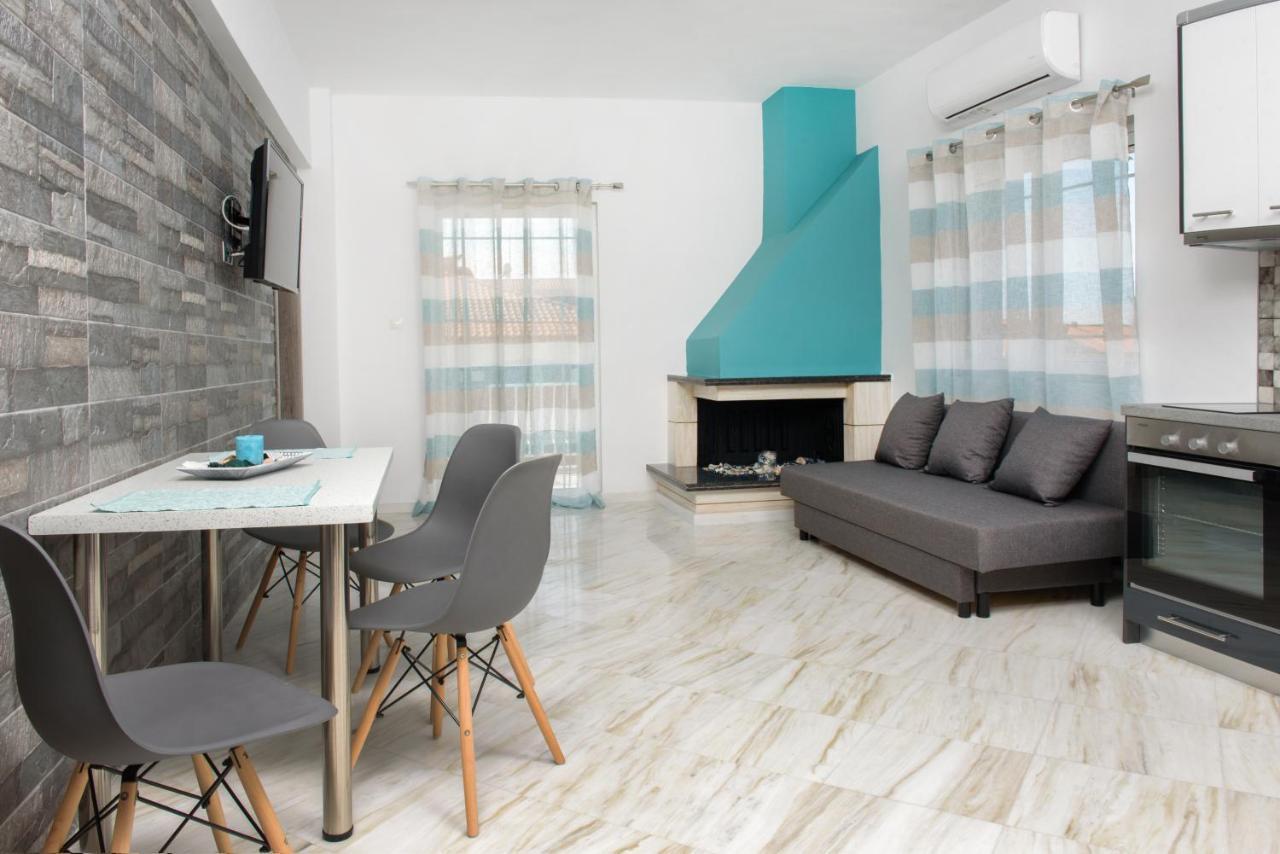 Xd Central Apartments Ierissos Exterior photo